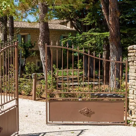 Mas Des Cedres Menerbes
